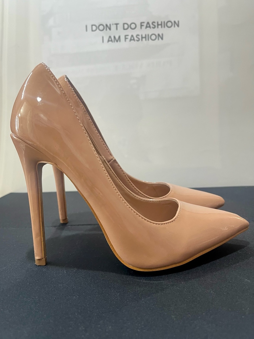 Women’s pumps